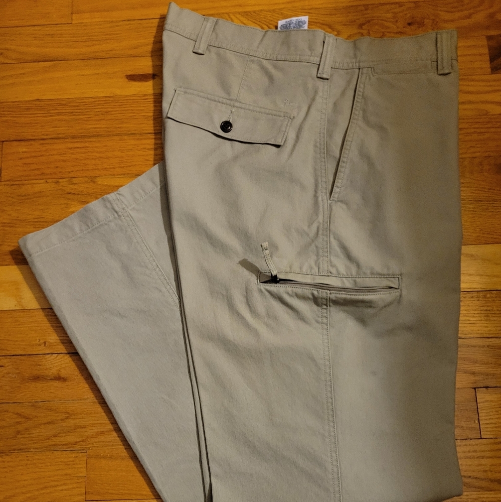 Levi's Cargo Dockers
